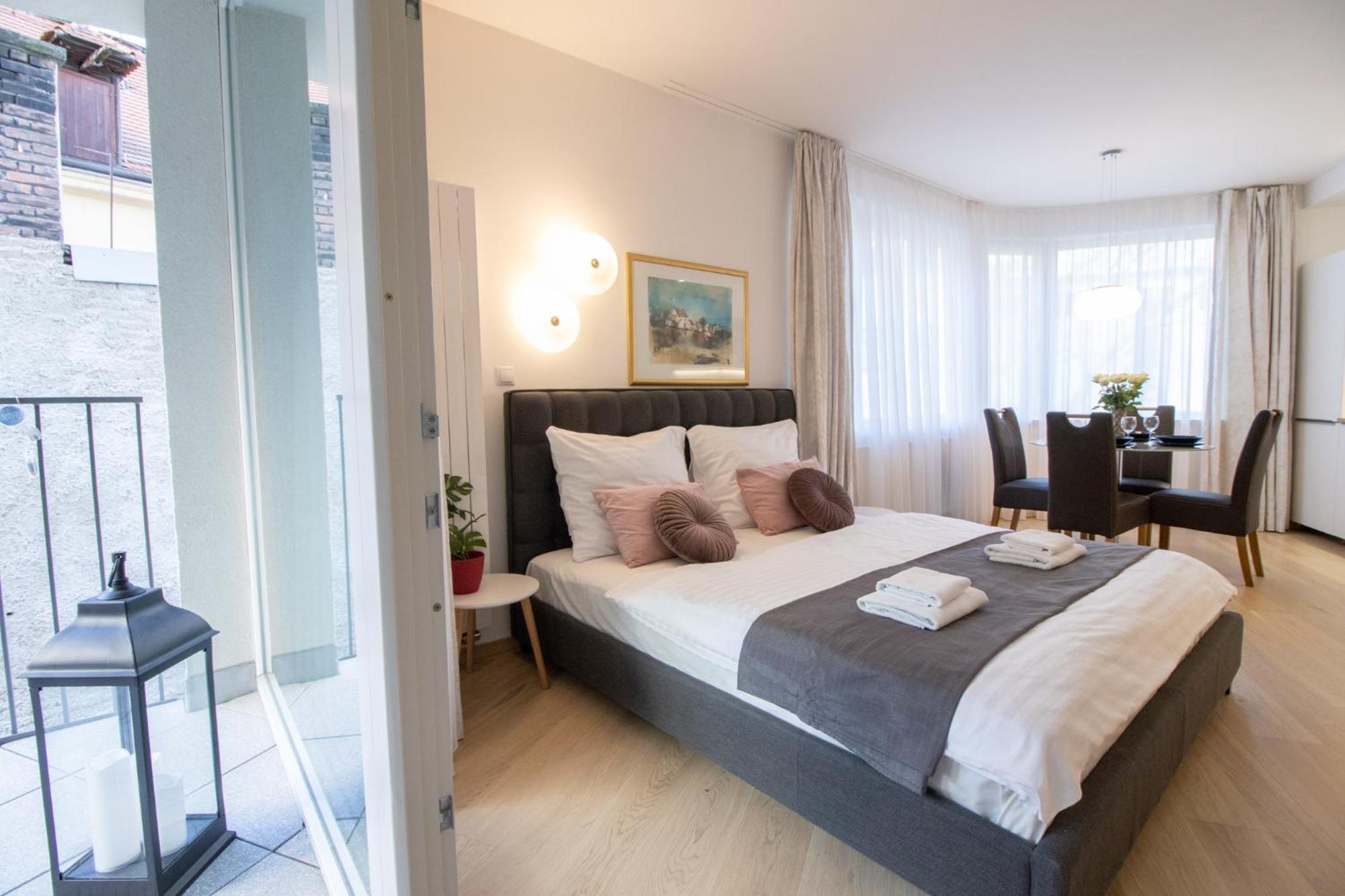 Krakovska Cr Apartments プラハ 部屋 写真